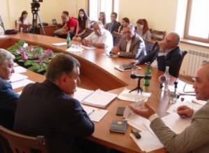 У Сасуна Микаеляна есть опасения относительно новых военно-технических соглашений