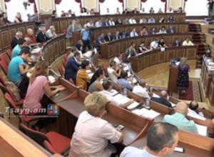 Удобные кабинеты – для политических сил, бойкотирующих заседания совета старейшин