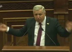 Sergey Bagratyan: The purpose of banks is to steal money from people