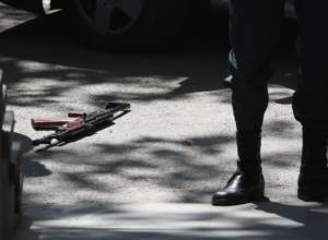 Ударили ножом напротив гостиницы, затем стали стрелять:  подробности убийства