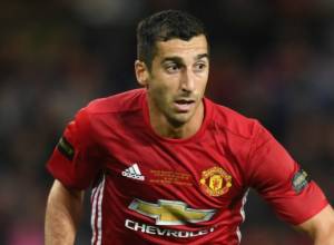 Henrikh Mkhitaryan named the best football player of the month