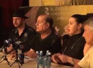 Если  эмиграция продолжится этими темпами, какой театр, какая Армения? Вагэ Шахвердян