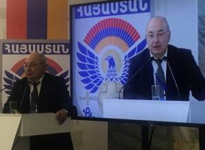 «Сегодня решается вопрос существования всего армянства»: Вазген Манукян