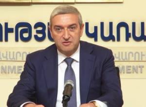 Minister not satisfied with construction of North-South Highway