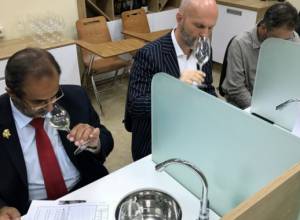 Անցկացվել է  շուրջ 100 տեսակի գինիների համտես-մրցույթ