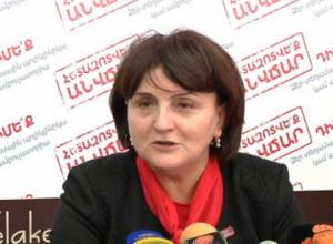 Margarit Yesayan points out the tepid elements in journalism