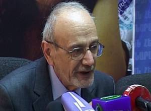 «Հայաստանում  մարդը ծնվել է, որ կոշիկ սպառի կամ պոմիդոր»