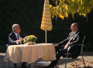 «Фотографии Женевской встречи возобновили переговорный процесс»