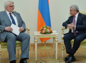Serzh Sargsyan receives Polish Foreign Minister Witold Waszczykowski