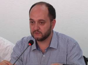 Երեխայի կյանքի մանրամասները քննարկվել են համացանցում. ԵԼՔ-ը դիմել է քաղաքապետին