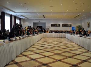 Ребенок должен жить в семье: в Ереване стартовала международная конференция