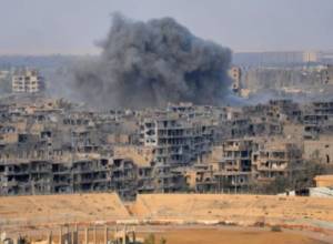 Syrian army retakes IS-held city as Iraqis also advance