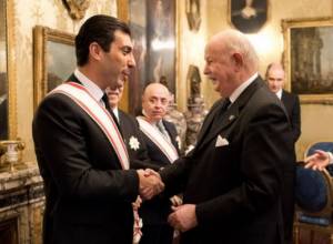 Mikael Minasyan is awarded a great cross for significant contribution to Covenant in Malta