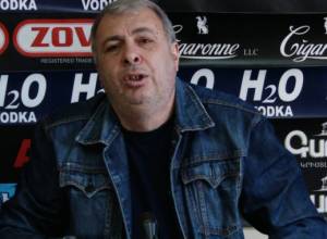 «Էդ ի՞նչ հարց եք տալիս. ես Ձեր հարցերը չեմ հասկանում». Հակոբ Ղազանչյանը՝ լրագրողին