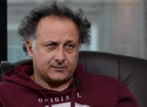 «Правительство принимает решения для своего собственного кармана»