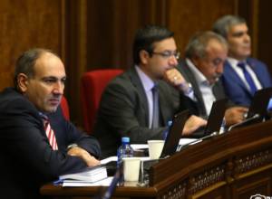 Yelk is ready to meet Armen Sarkissian