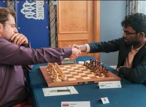 Լեւոն Արոնյանը վստահ հաղթեց Սաթուրամանին եւ հավասարվեց առաջատարներին