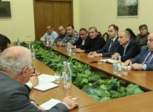 Կարտոֆիլագործությունը եկամտաբեր ճյուղ է. նախարարը՝ կարտոֆիլագործներին