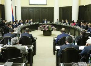 Прямой эфир: Заседание правительства РА