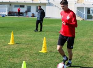 Marcos Pizzelli's first training in Aktobe