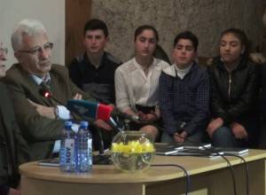 Students majoring in theater does not heard about Suren Kocharyan