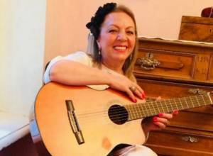 Скончалась  любимая певица, автор песен Мариетта Бадалян