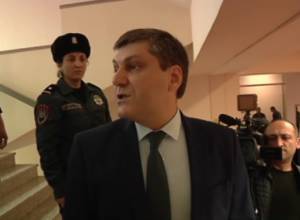 Քաղաքապետարանում լրագրողների աշխատանքը խոչընդոտվեց
