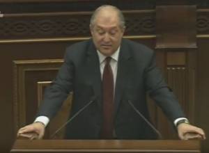 Настало время стереть все и начать диалог: Армен Саргсян