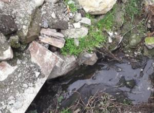 Вонь из открытой канализации в центре Еревана