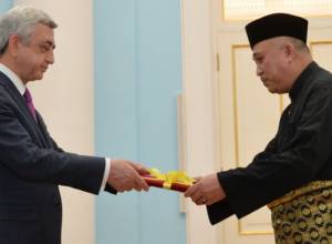 Newly appointed Malaysia Ambassador hands credentials