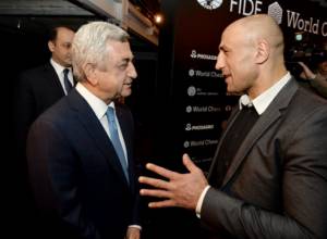 Հայտնի է Արթուր Աբրահամի մրցակիցն ու մենամարտի վայրը