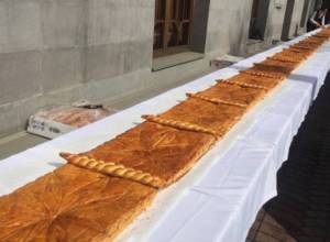 Самая длинная гата в мире – в Ереване: приглашаем на дегустацию