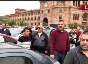 Տաքսիստների ցույցը մեկնարկեց. երթևեկությունը մասնակիորեն խափանված է
