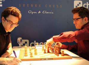 Լեւոն Արոնյանը սեւերով ոչ-ոքի խաղաց առաջատարի հետ