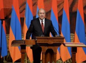 Live: Специальное заседание НС: Армен Саргсян дал клятвы