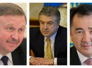 Карен Карапетян провел телефонные беседы