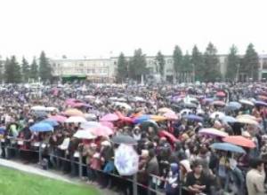 LIVE. Waiting for Nikol Pashinyan in Gyumri