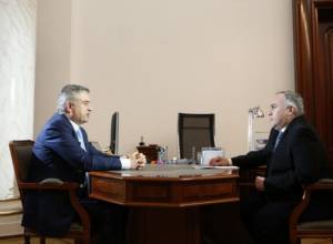 Быть оратором, пользоваться авторитетом еще не значит хорошо вести переговоры: Карен Карапетян