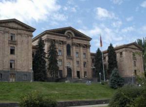 Кроме Никола Воваевича Пашиняна другие кандидатуры не выдвинуты