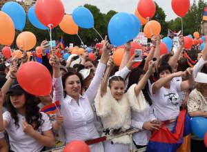 Live broadcast from Republic Square