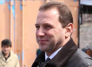 Davit Tonoyan as Defense Minister