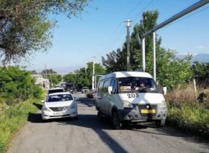 Նորակերտցիները փակել են գյուղ տանող ճանապարհը. ՀԵՏՔ