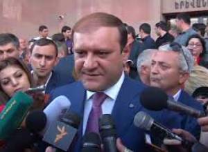 Live.Live. Տարոն Մարգարյանի հրատապ  ասուլիսը