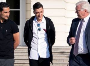 Գերմանիայի նախագահը հատուկ հանդիպում է ունեցել Օզիլի եւ Գյունդոգանի հետ