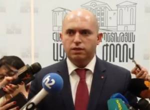 Я еще подумаю: Армен Ашотян отвечает Эдмону Марукяну