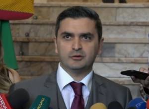 Председатель Государственного комитета водного хозяйства  подал в отставку