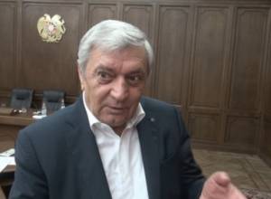Феликс Цолакян также покинул фракцию РПА