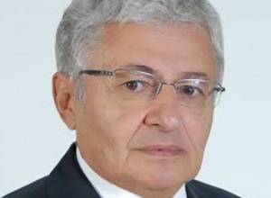 В должности декана будет переизбран тот же декан