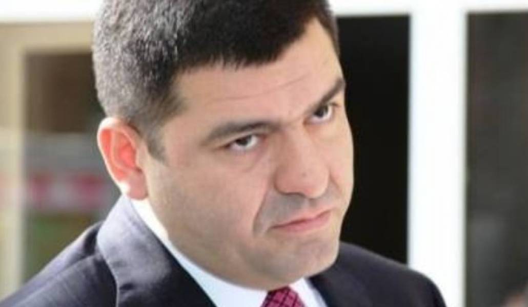 sas-i-artaky-lqum-e-hhk-ic-n126969-1