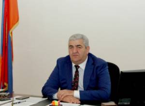 Губернатор просит позвонить ему в случае обнаружения коррупционных проявлений